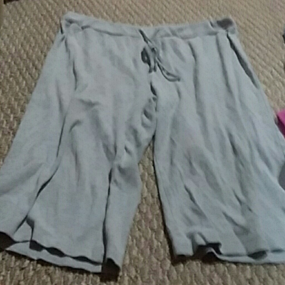 Knee shorts